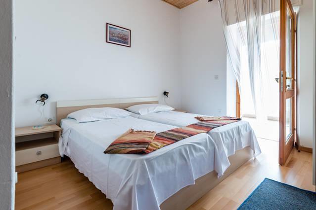 Apartments Lima Lazaneo 耶尔萨 外观 照片